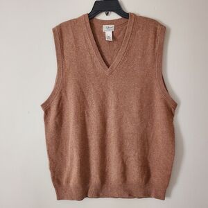 L.L. Bean Men's V-Neck Sweater Vest in Warm Rust Brown